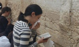 娱乐圈吃的最震撼的瓜