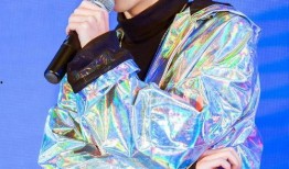 华晨宇最新爆料新闻视频