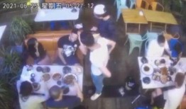 外国男子爆料中国人视频