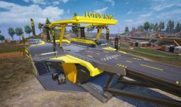 和平精英路特斯最新爆料,神秘赛车即将亮相，性能与颜值并存