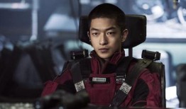 最新爆料屈楚萧新恋情,神秘美女引网友热议