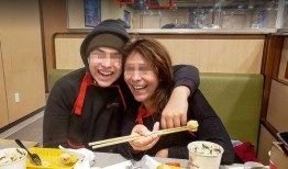 网友爆料餐厅视频,一探究竟，揭秘后厨卫生与菜品质量