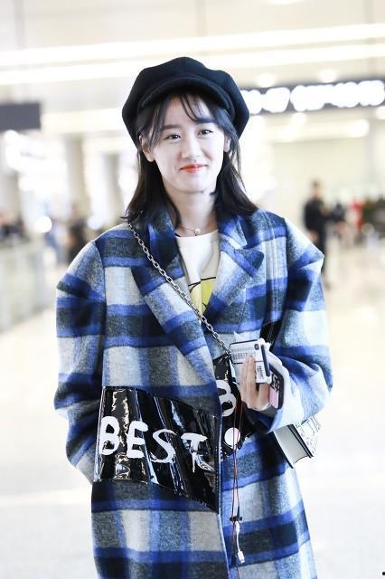 娱乐吃瓜四字女星是谁,她是如何成为娱乐圈焦点人物的?